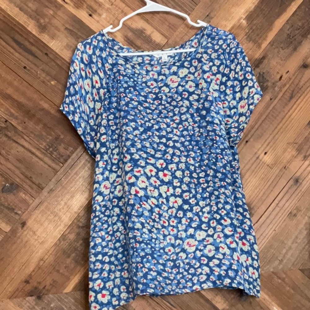 CAbi short-sleeve blouse.